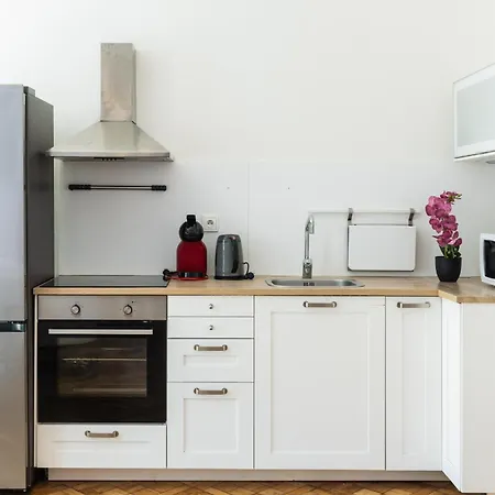 Apartmán Spacious Cozy 2bds In Center - Stp4 *