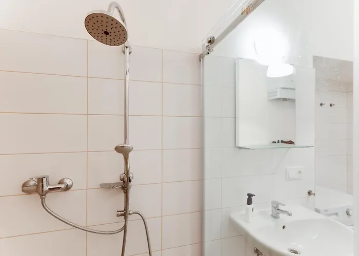 Spacious Cozy 2bds In Center - Stp4 Apartament *
